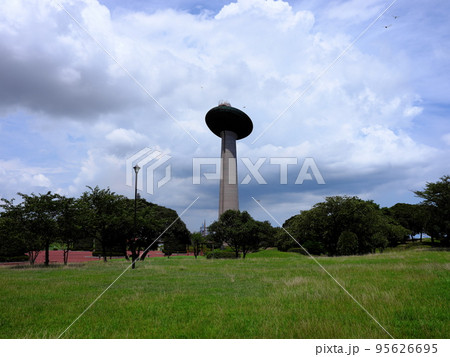 鹿島港の夏 95626695