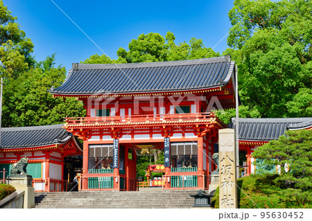 京都 八坂神社 西楼門 95630452