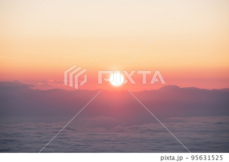 北アルプスの風景 北アルプスの風景 95631525