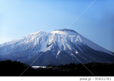 岩手山、清々し 95631781