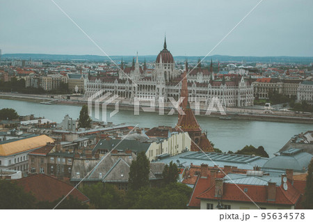 ブダペスト ブダペスト 95634578