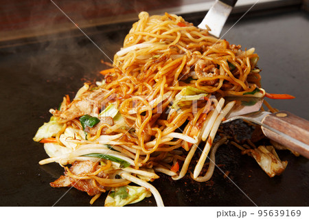 焼きそば 95639169