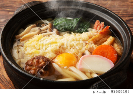 鍋焼きうどん 95639195