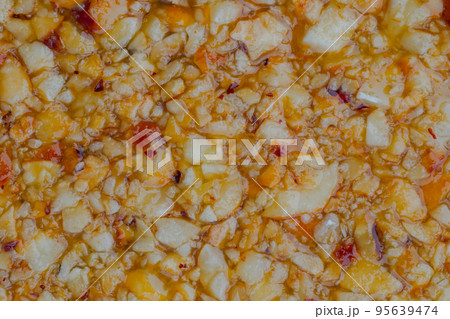 Close up: granola sesame hazelnuts bar, caramelized nuts - Gozinaki: top view 95639474