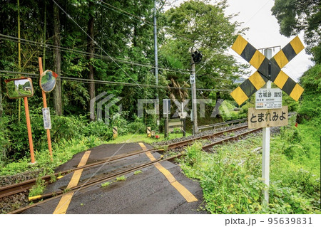 愛知県新城市 長篠城付近の第四種踏切 愛知県新城市 長篠城付近の第四種踏切 95639831