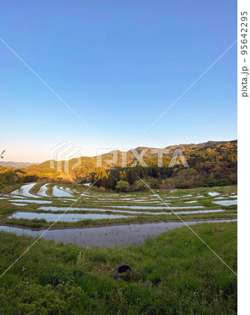 【千葉県鴨川市】日本の棚田百選「大山千枚田」 【千葉県鴨川市】日本の棚田百選「大山千枚田」 95642295