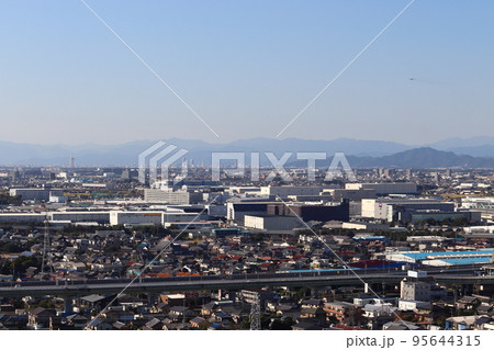 小牧山城から眺める岐阜城、岐阜駅、ツインアーチ138方面 小牧山城から眺める岐阜城、岐阜駅、ツインアーチ138方面 95644315