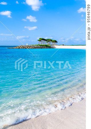沖縄の青い海 ~ダイヤモンドビーチ~ 沖縄の青い海 ~ダイヤモンドビーチ~ 95646799