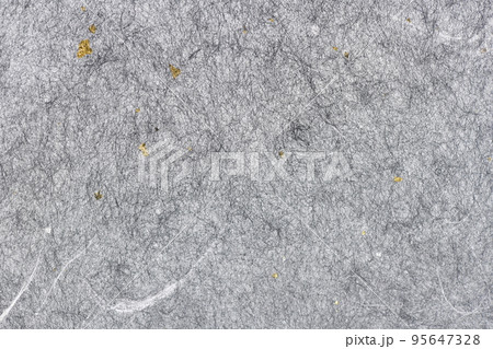 和紙の背景素材・金銀雲竜模様の黒シリーズ 95647328