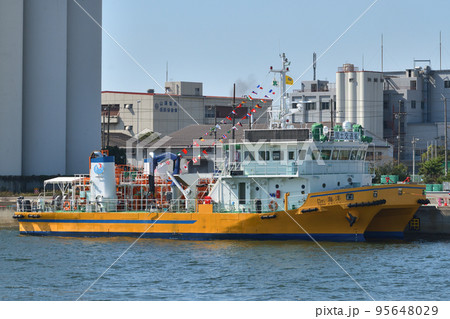 姫路港　海面清掃兼油回収船「Dr.海洋」 95648029