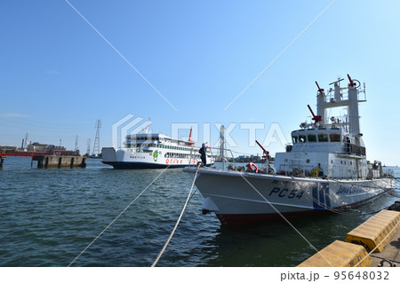 姫路港　姫路海上保安部　巡視艇「ぬのびき」 95648032