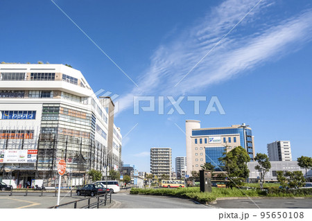 神奈川県藤沢市の都市風景 辻堂駅 神奈川県藤沢市の都市風景 辻堂駅 95650108