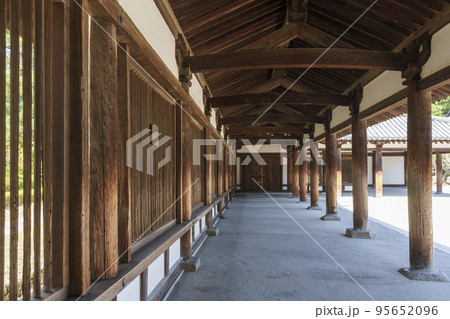 法隆寺 廻廊(奈良県生駒郡斑鳩町) 法隆寺 廻廊(奈良県生駒郡斑鳩町) 95652096