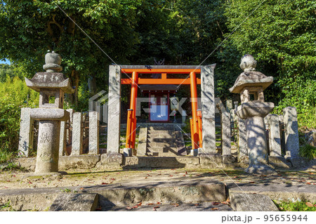 三井神社（奈良県生駒郡斑鳩町） 95655944