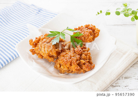 大豆ミートの唐揚げ 95657390