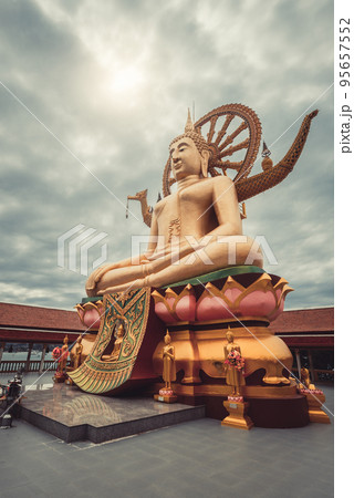 Big Golden Buddha statue at Koh Samui Big Golden Buddha statue at Koh Samui 95657552