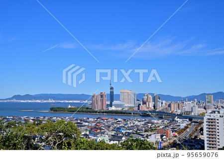 福岡市の風景　福岡タワー　 95659076