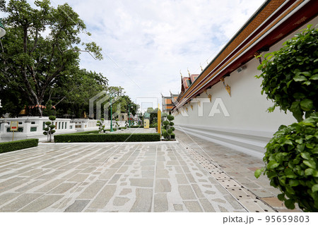 Wat Suthat Thepwararam 95659803
