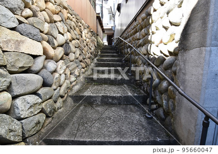 下呂市金山町の筋骨 95660047