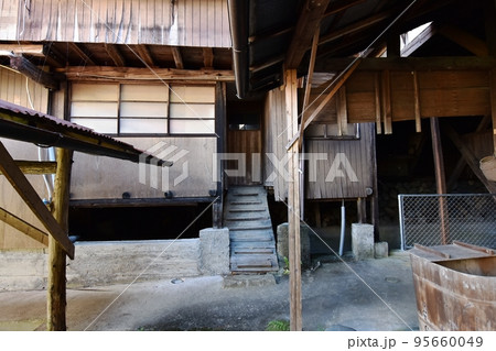 下呂市金山町の筋骨 95660049