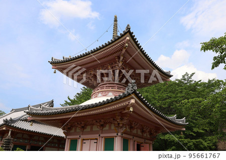 壷阪寺　奈良県 95661767