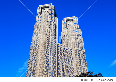 東京 西新宿の都市風景 東京都庁第一本庁舎 東京 西新宿の都市風景 東京都庁第一本庁舎 95665289