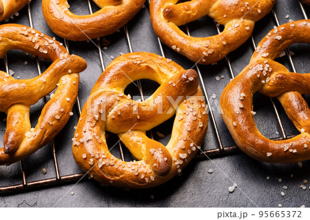 Freshly baked homemade pretzels 95665372