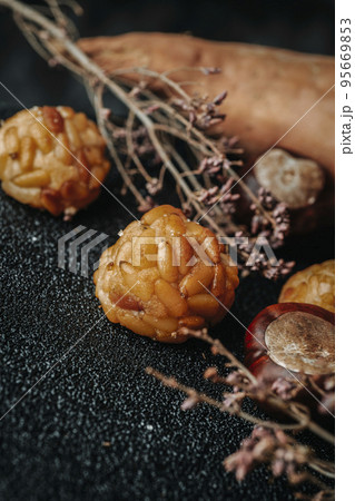 catalan panellets, chestnuts and sweet potatoes 95669853