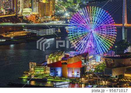 大阪府咲洲庁舎展望台からの眺め 天保山方面 大阪府咲洲庁舎展望台からの眺め 天保山方面 95671017