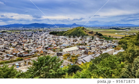 近江八幡城から見る近江八幡市街 95671875