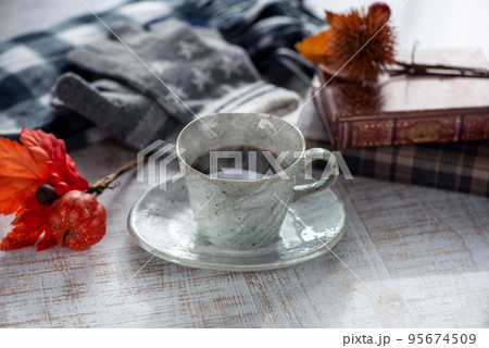 コーヒー 秋冬イメージ コーヒー 秋冬イメージ 95674509