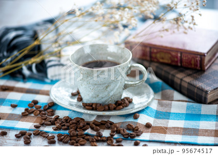 コーヒー 秋冬イメージ コーヒー 秋冬イメージ 95674517
