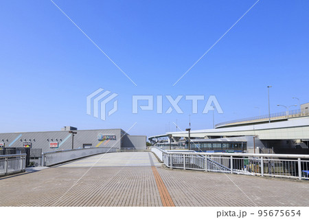 大阪府泉佐野市 青空のりんくうタウン駅 南海空港線 JR関西空港線 大阪府泉佐野市 青空のりんくうタウン駅 南海空港線 JR関西空港線 95675654
