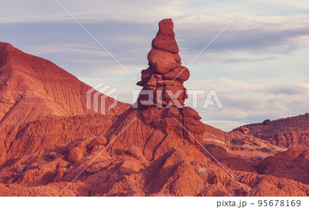 Hoodoo Hoodoo 95678169