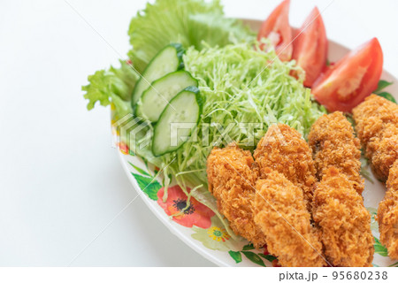 皆んな大好きカキフライ 95680238