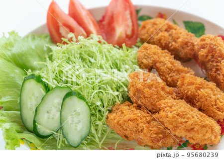 皆んな大好きカキフライ 95680239