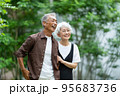 シニア夫婦　旅行 95683736