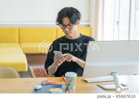 ビジネスマン 95687610