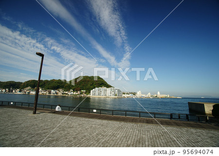 浦賀港内の風景 95694074