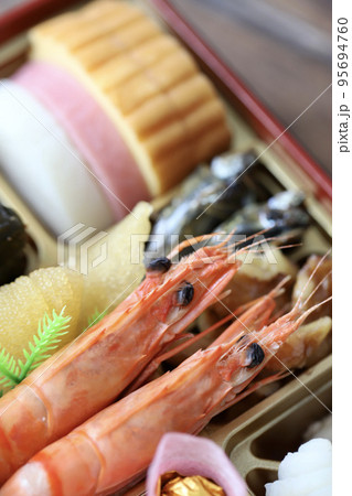 おせち料理の有頭エビ お正月料理 おせち料理の有頭エビ お正月料理 95694760