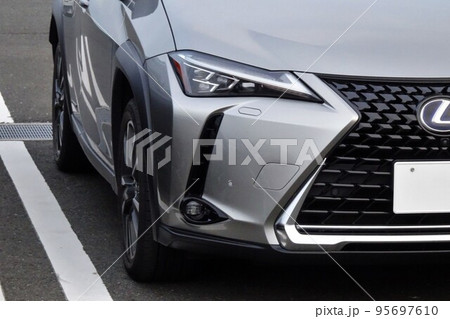 自動車イメージ レクサスUXのフロントマスク 自動車イメージ レクサスUXのフロントマスク 95697610