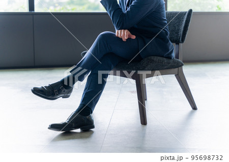 ビジネスマン・シニア男性 ビジネスマン・シニア男性 95698732