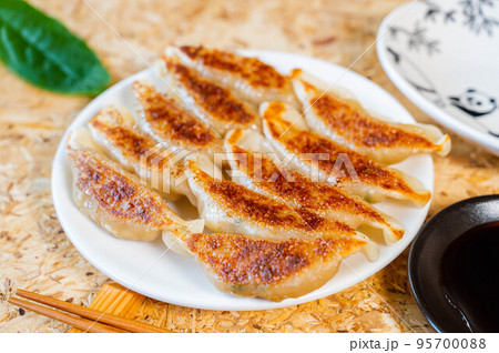 焼きギョウザ 焼きギョウザ 95700088