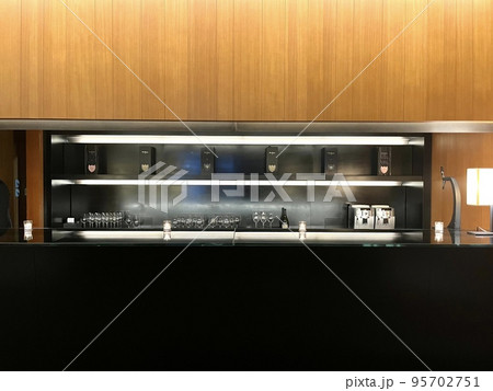 銀座にあるお洒落で高級なバー 95702751