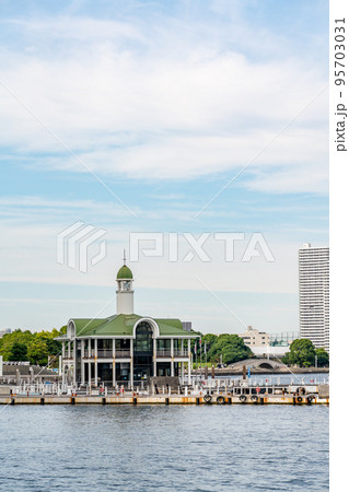 【神奈川県】横浜ベイエリア ぷかり桟橋 【神奈川県】横浜ベイエリア ぷかり桟橋 95703031