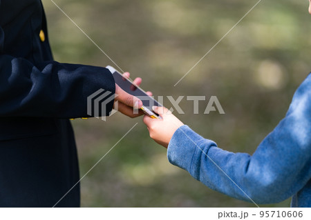 8 years old & 13 years old 8 years old & 13 years old 95710606