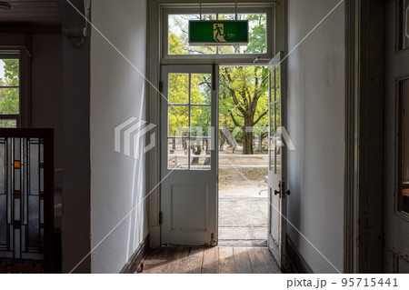 旧岡山偕行社　総合グラウンドクラブ 95715441