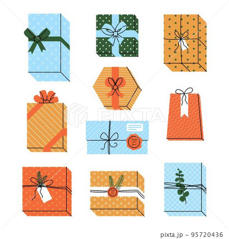 Set of gifts and presents on Christmas or Holidays. Set of gifts and presents on Christmas or Holidays. 95720436