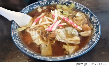 塩原温泉の地元グルメ（元祖スープ入り焼きそば） 95721499