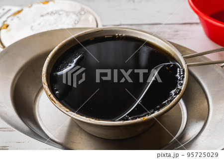 シェラカップで作った入ったコーヒーゼリー 95725029